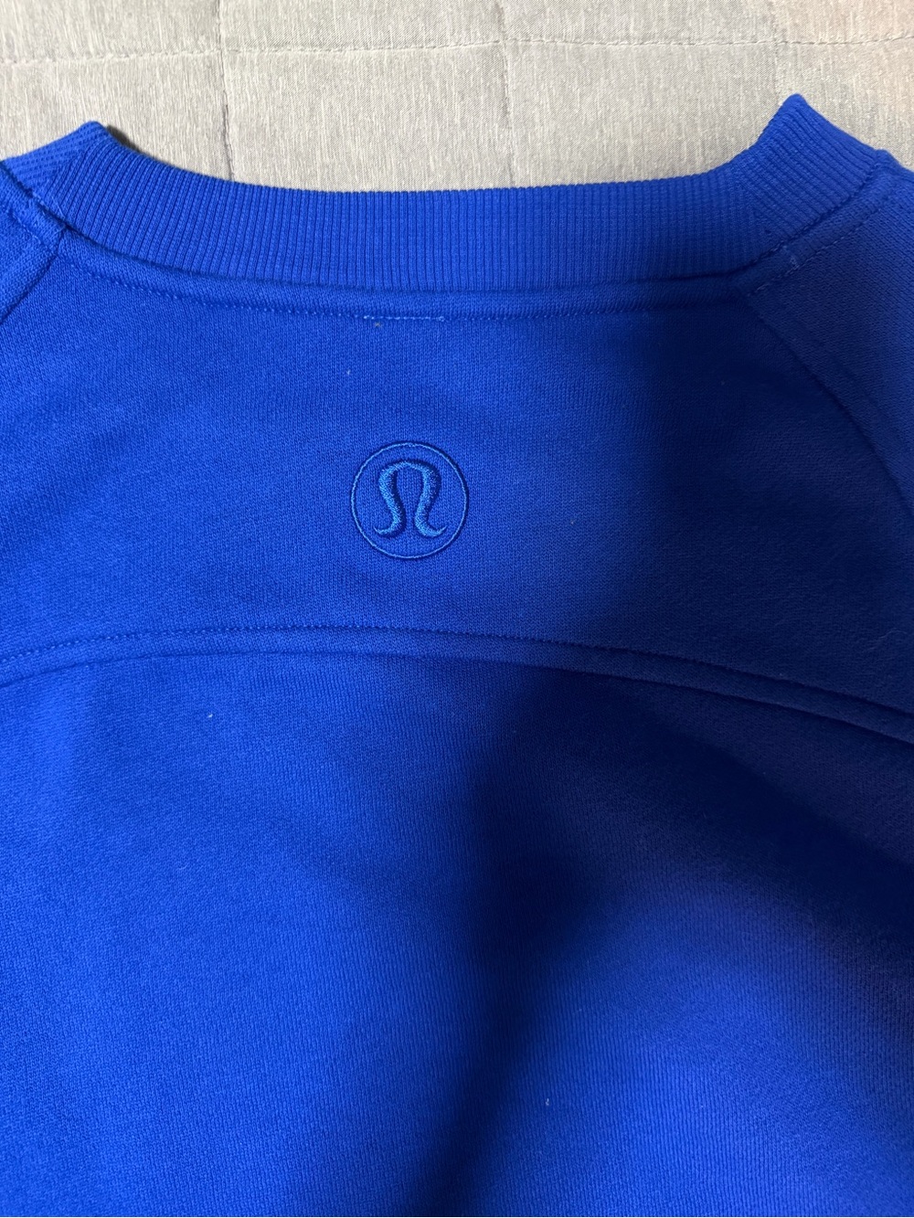 Lululemon - Scuba Oversized
Pullover *Wordmark - Size XS/S - Picture 3 of 5